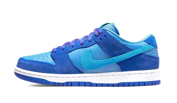 Nike SB Dunk Low Blue Raspberry